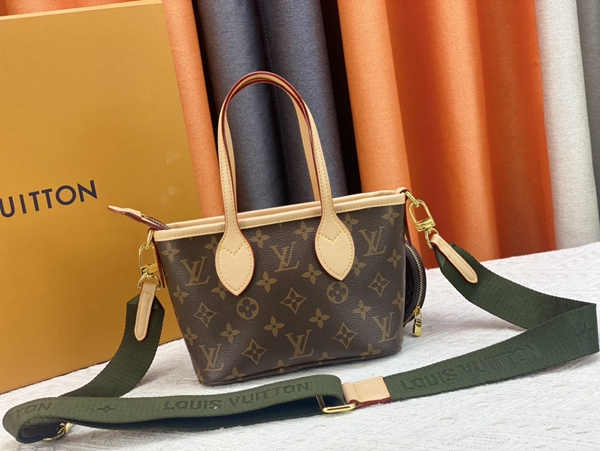 ルイヴィトンバッグ側面デザイン